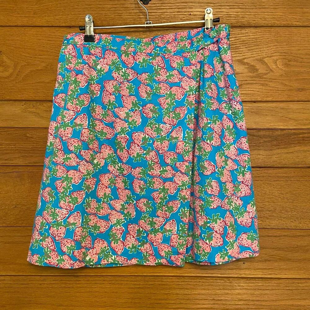 Lilly Pulitzer vintage Y2K white label strawberry novelty print wrap skirt